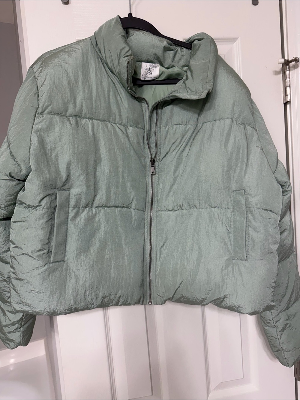 Altar'd State Cropped Puffer Jacket in Sage